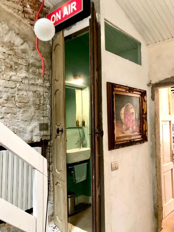 Appartamento Charming And Design Attic Loft In Coolest Area Navigli Ticinese *