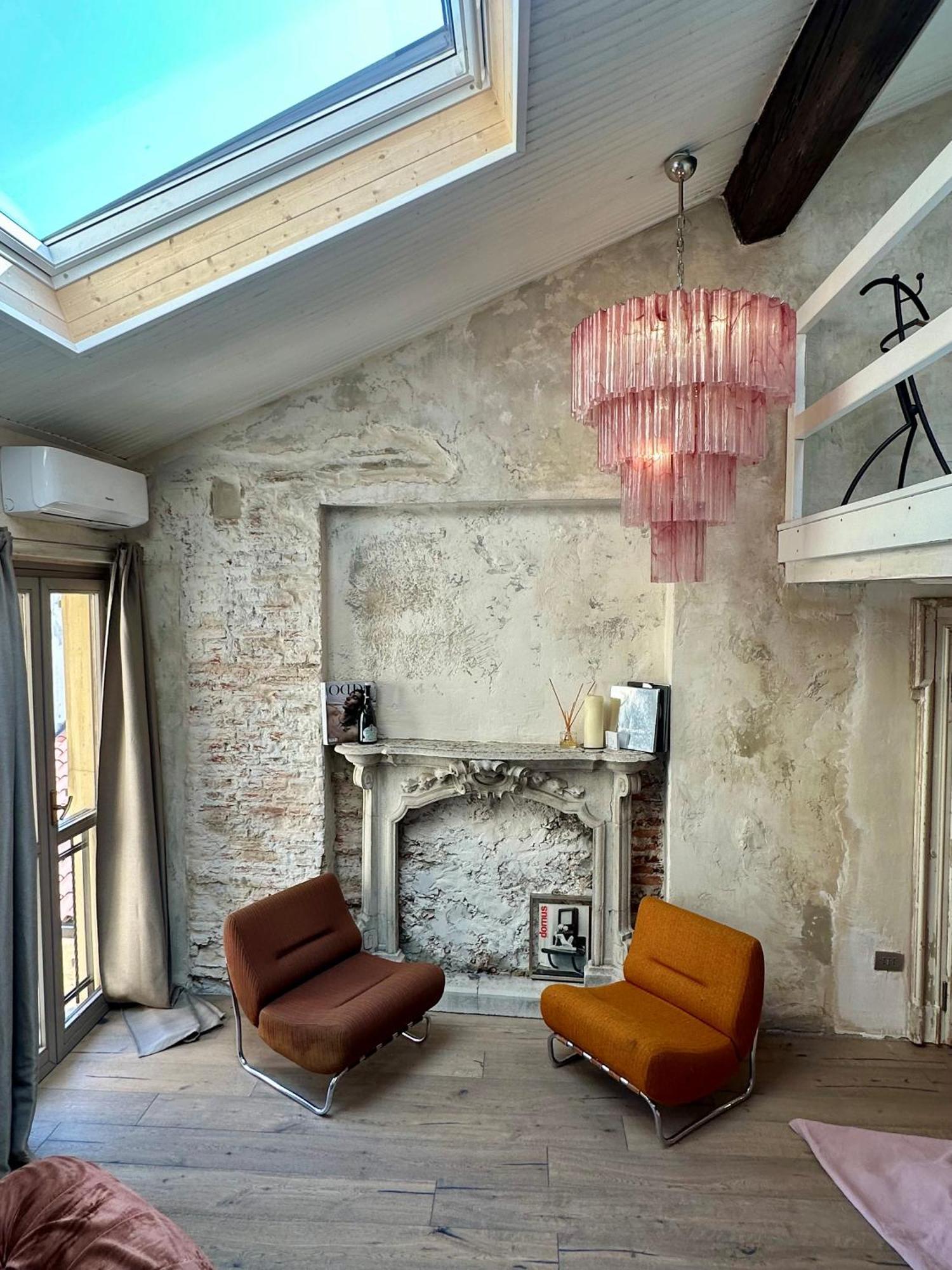 Charming And Design Attic Loft In Coolest Area Navigli Ticinese Milano